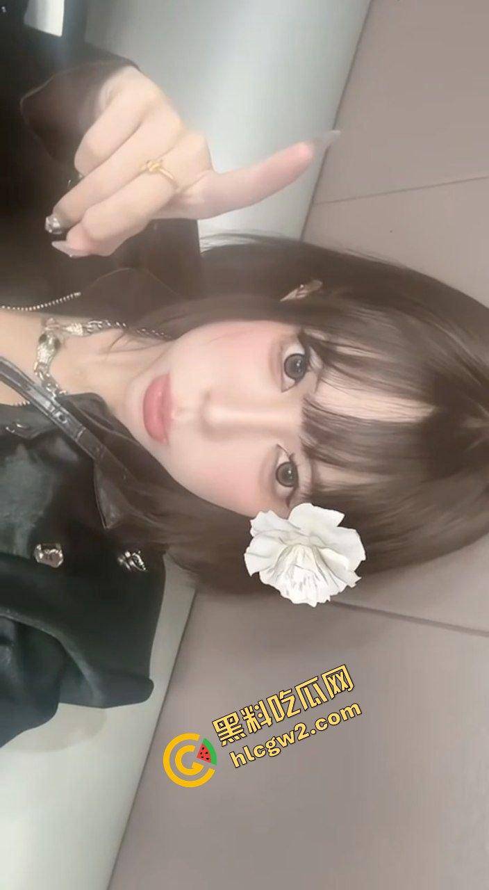 湖北武汉极品反差社会姐『陈诗暄』大专毕业无工作四处混 找商务大哥操逼拿钱!独家流出!-8