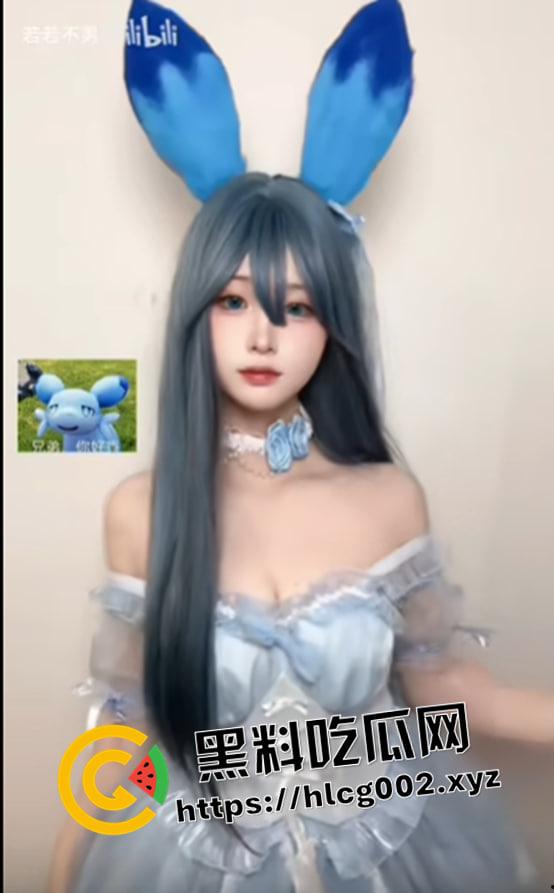 开盒b站up主【若若不男】cos漫展完直接进金主房间  大奶 小穴毛发旺盛 被金主猛操实拍-5