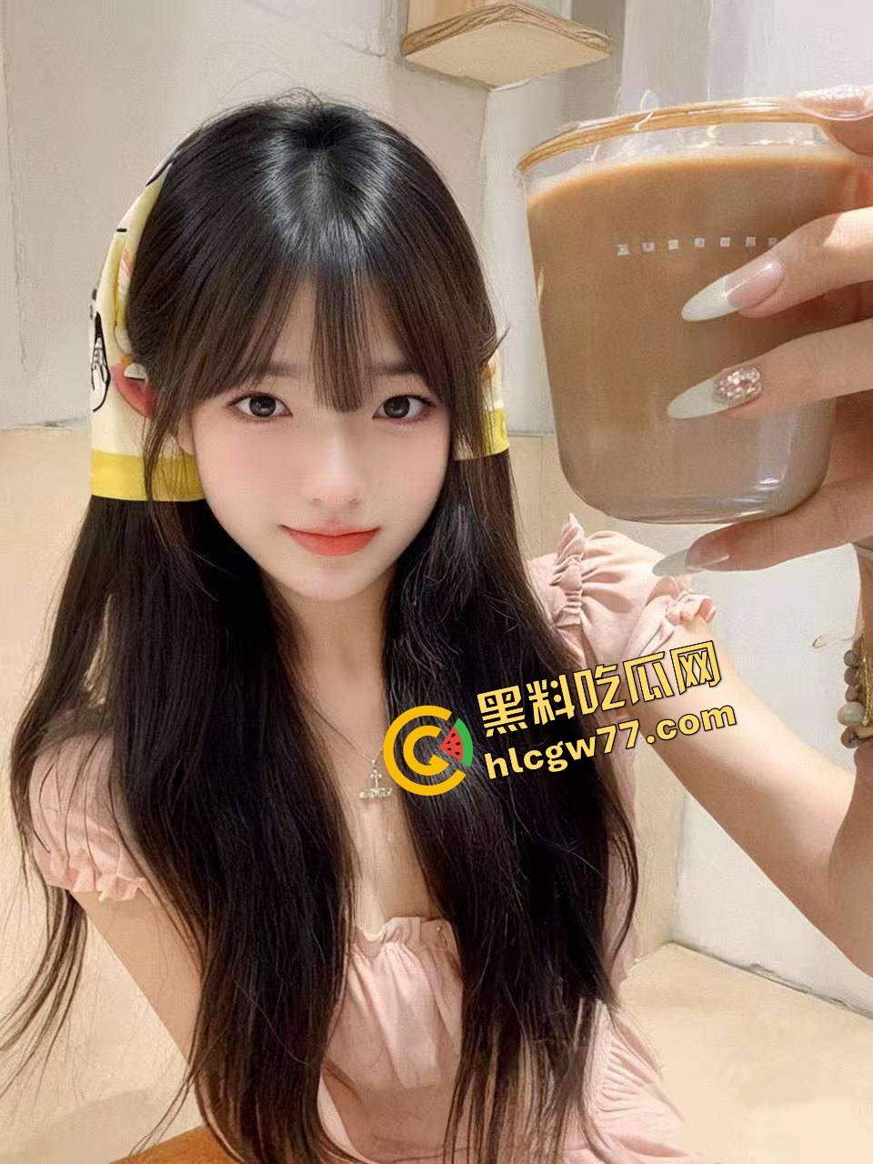 龟男520舔到极致，为了透女友批甘愿被踢蛋求饶，档都快废了，但今晚一定要日到！-1