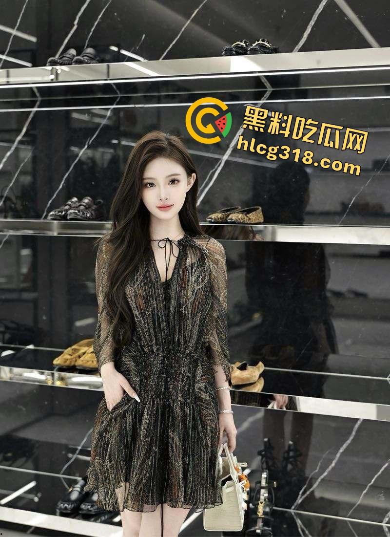 后入有多顶？看到那骚屁屁撞击弹起来，99%男人当场缴械，女友自己动最要命，后入反弹那一下你能挺多久？-4