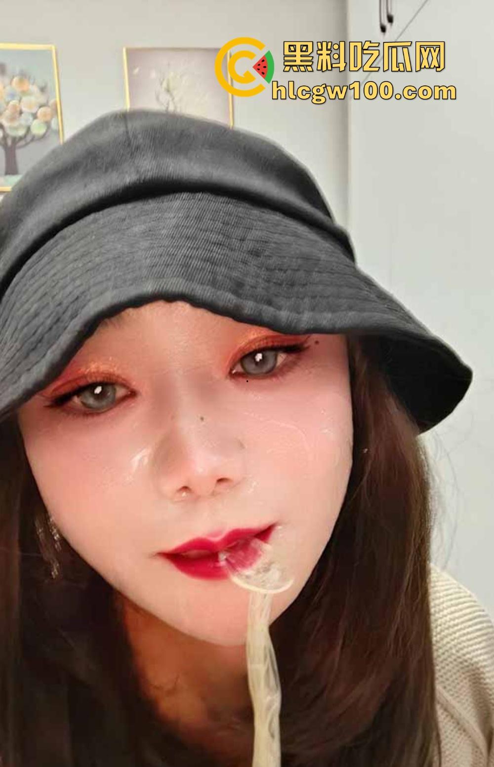 快手潍坊骚少妇『郑丹丹的丹』主动勾引体育生，骑乘位奶子乱晃，射脸吃精直接上瘾，男人看了不想射都难！-6