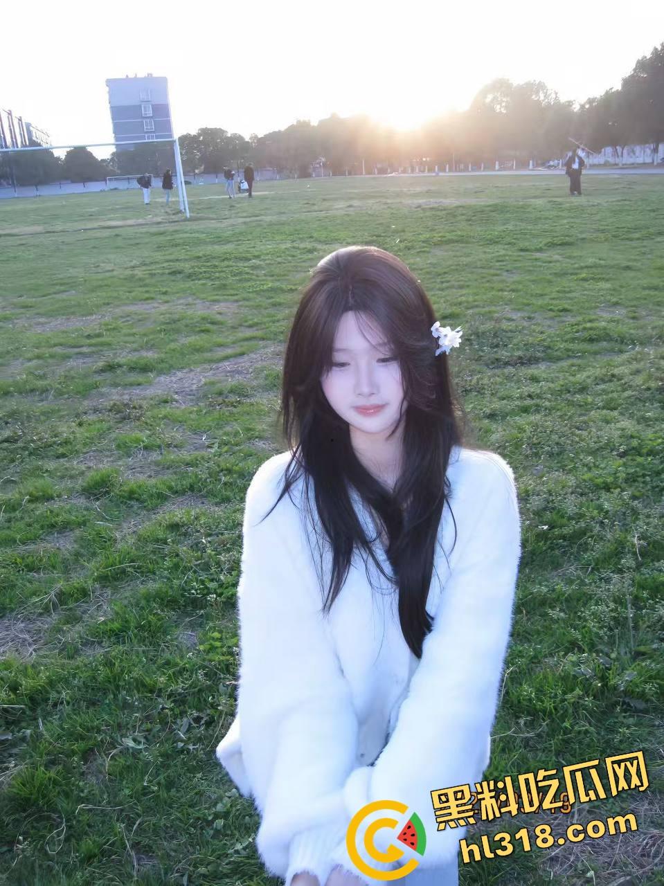 注意音量，史上最吓人的叫床声，是尖叫鸡大战震动棒，女的边操边鬼吼，男的以为打通任督二脉！-7