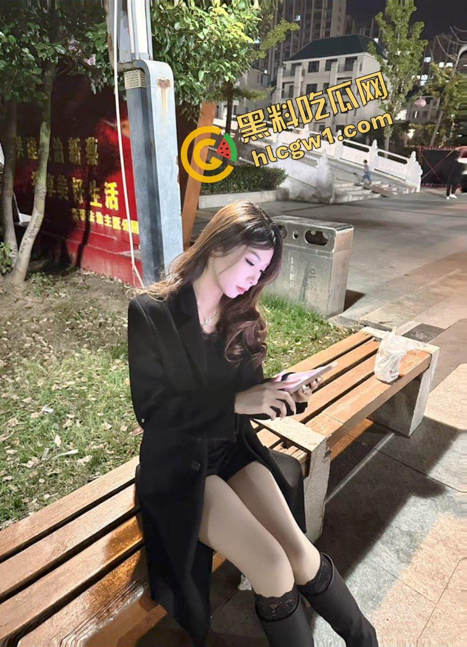 抖音反差社会小姐姐『Xuanan』20岁风华正茂 爱上肉体的碰撞 被猛男暴力输出 独家曝光!-3