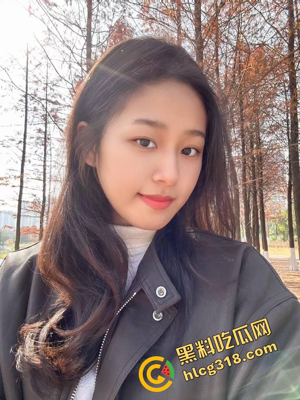 她说今晚不想操,只想要敷点原料新鲜的面膜,忍不住一发射脸,我醉欲眠卿且射,明朝皮肤嫩如花!-2