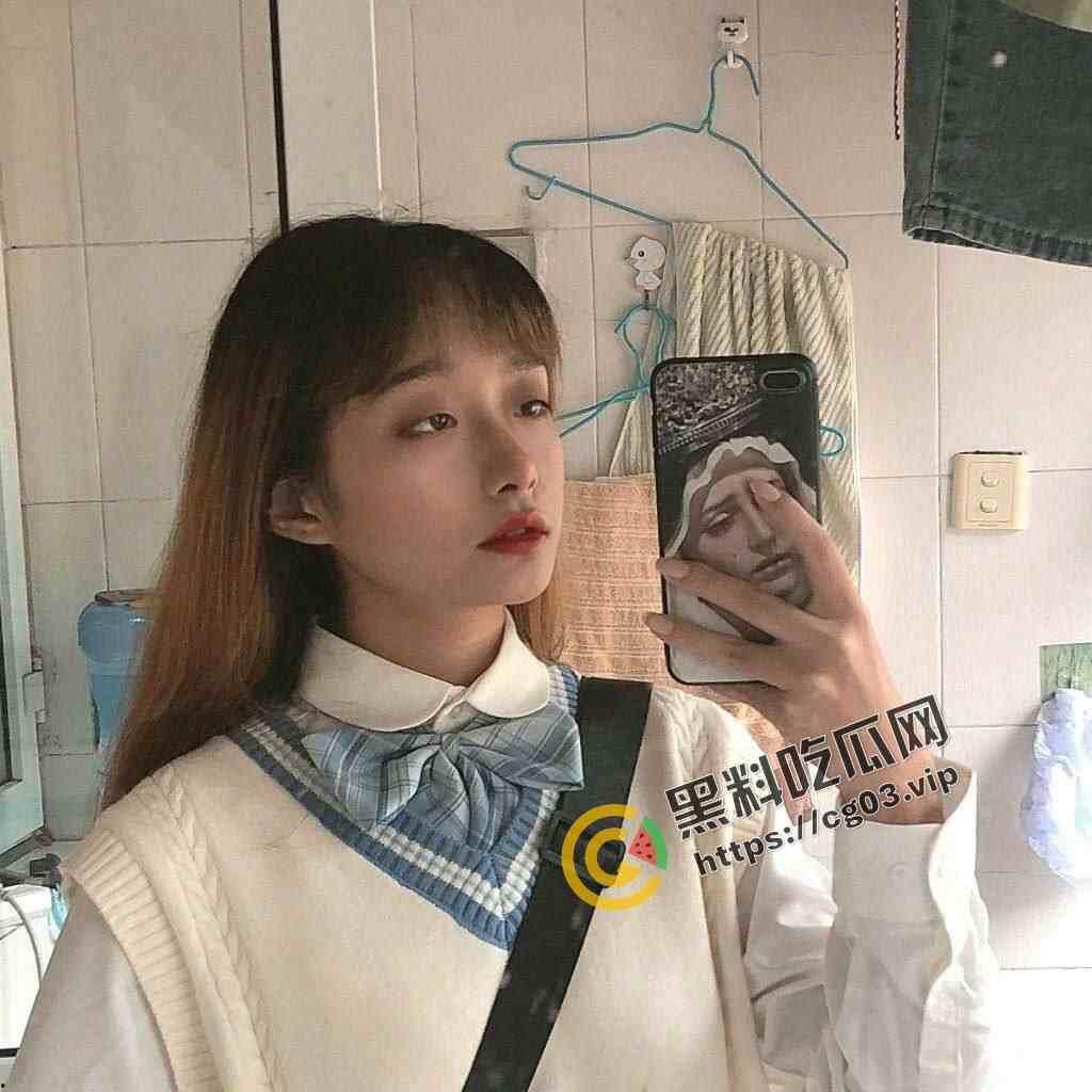 四川 资中县99年反差母狗【彭麒融】 裸贷无力偿还 被大哥拿下 视频被流出-3