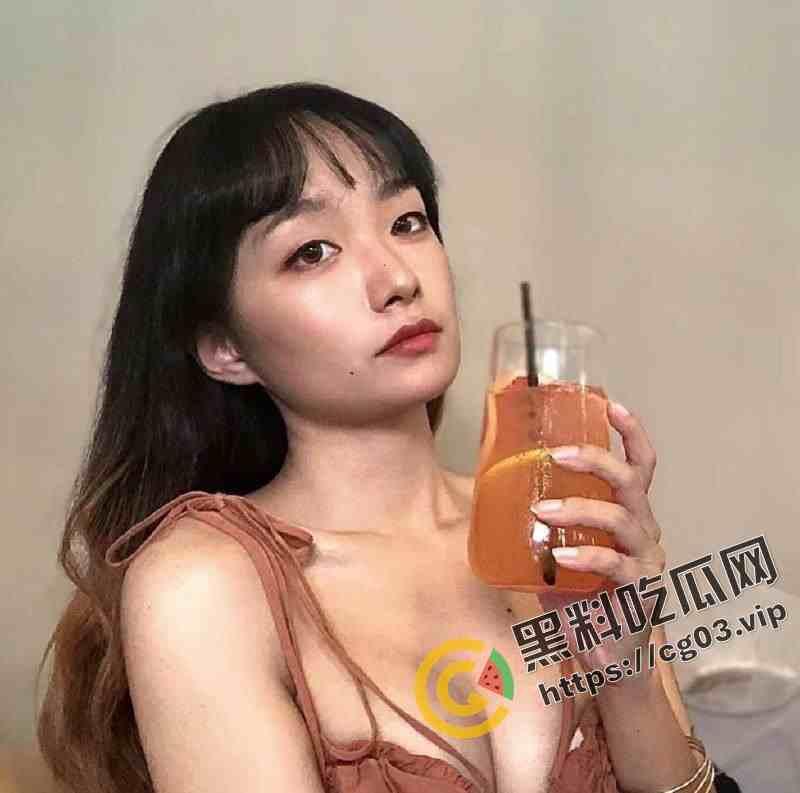 四川 资中县99年反差母狗【彭麒融】 裸贷无力偿还 被大哥拿下 视频被流出-4