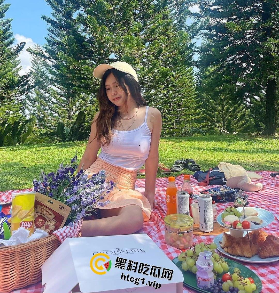 TikTok上聊骚台湾妹妹,鞭长莫及只好视频裸聊,台妹真是够歹!-4