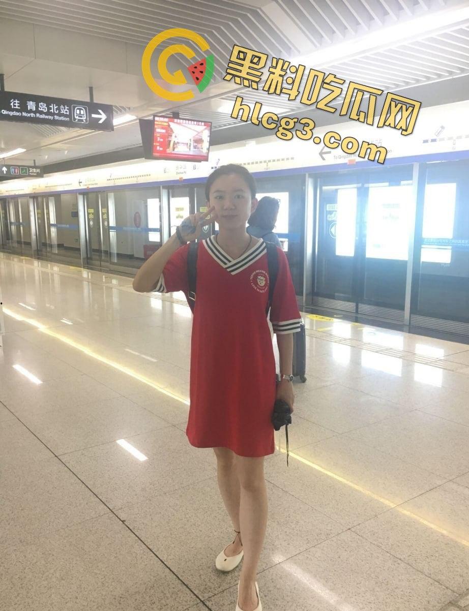 02年小母狗惊现奇葩操作！一边打王者一边被炮友操，团战输了男友还掉星，真是尴尬到家！-6