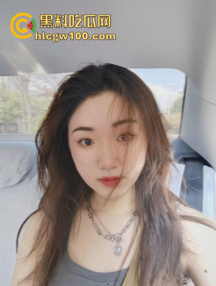 长沙商务骚货【林楚涵】出差喝晕主动上门舌吻开干，微胖极品嫩逼内射三次，老公常年不在成了兼职炮友！-7