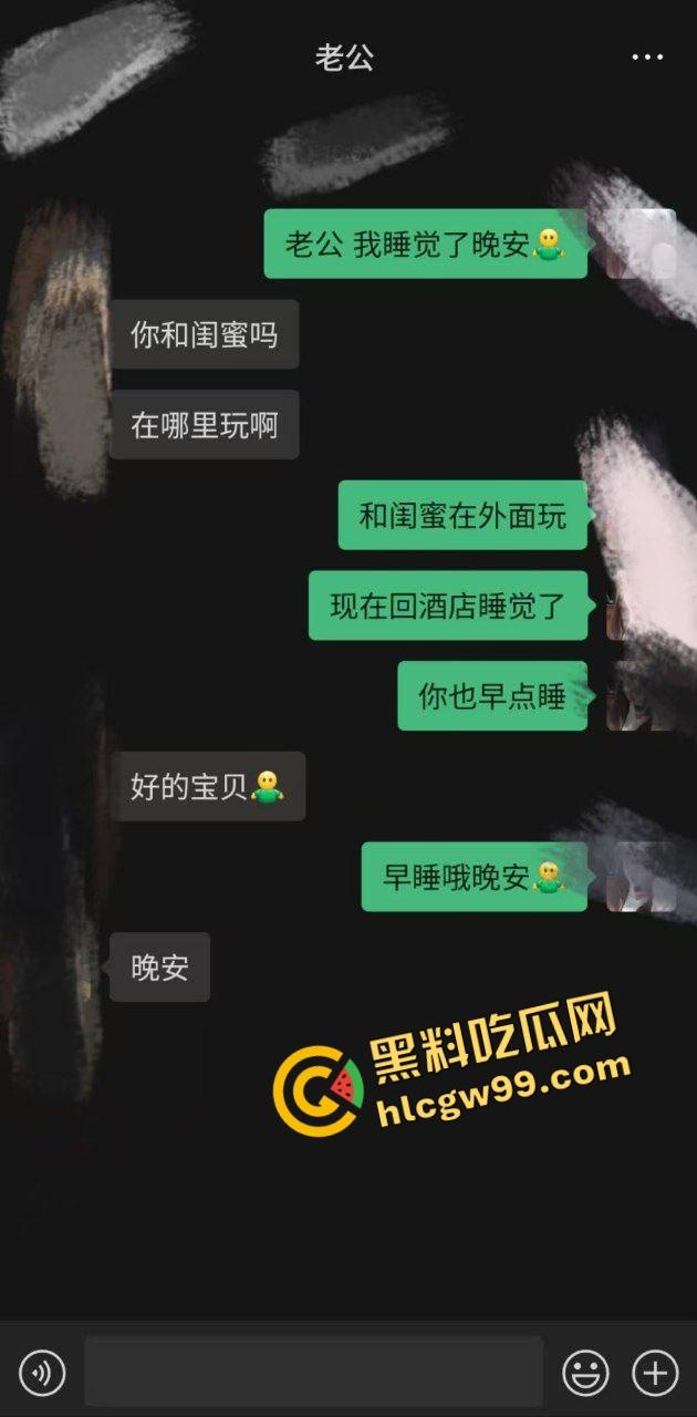 东莞贱逼骚母狗贱货【朱倩】骗老公睡觉了实则在KTV当灵魂舞者,淫荡模样尽显风骚!-1