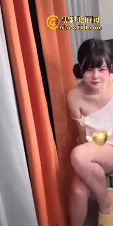 快手【幸子】直播玩调教,骚货塞入跳蛋让金主远程操控马力开到最大爽到高潮失控还是榜一大哥会玩!!-10