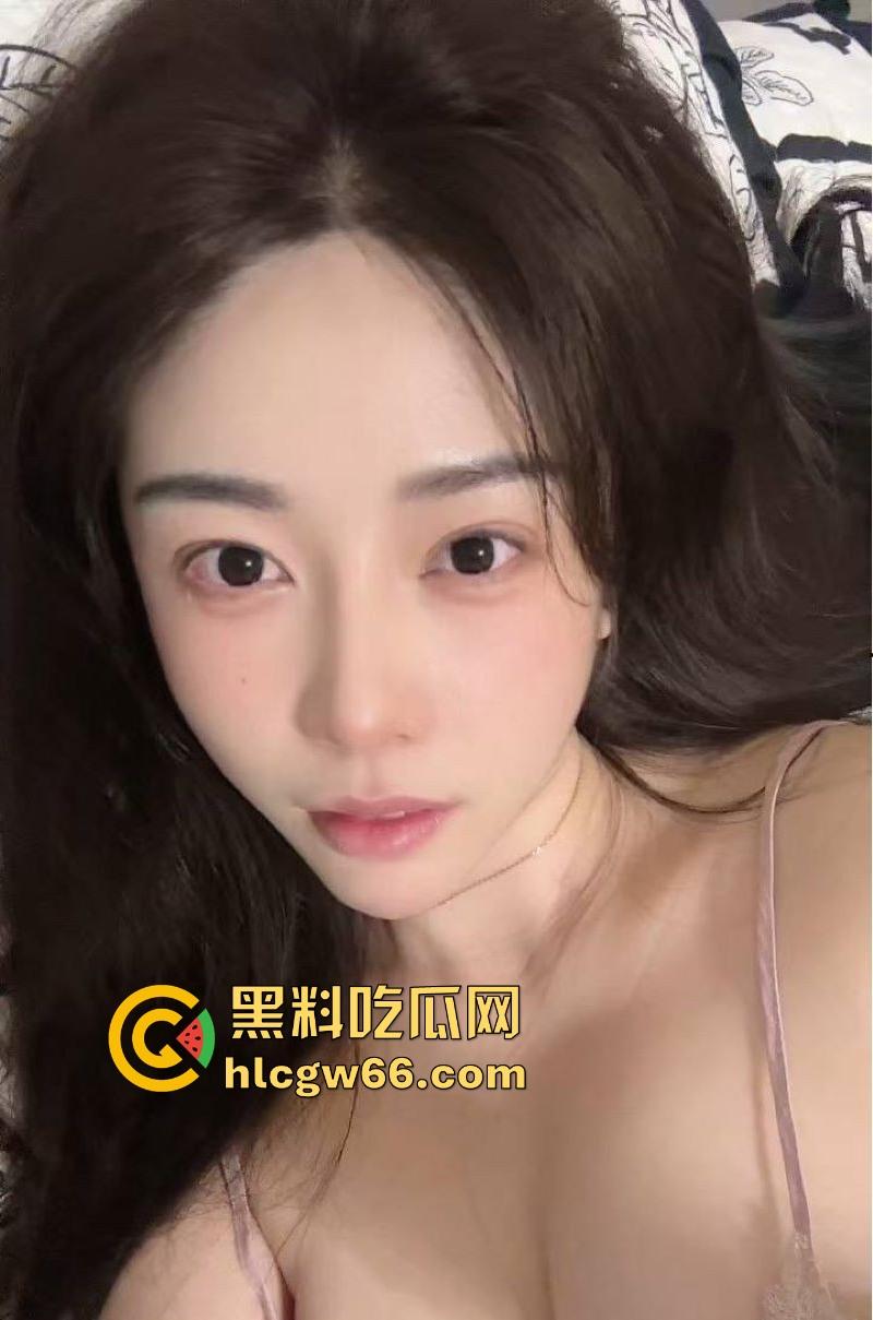 抖音巨乳御姐【感觉】私拍视频泄密 大奶深沟尽显风情万种 情趣装诱惑让你眼花缭乱！-7