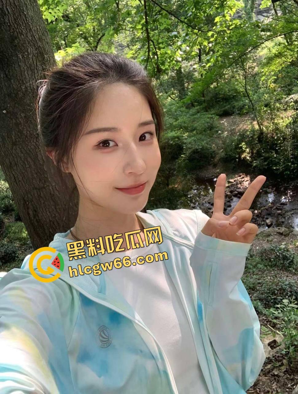 成都第一咕咕哒出圈了，专业当鸡还拍Vlog开始做品牌管理了，鸡不可怕怕的是鸡比你还有远见！-1