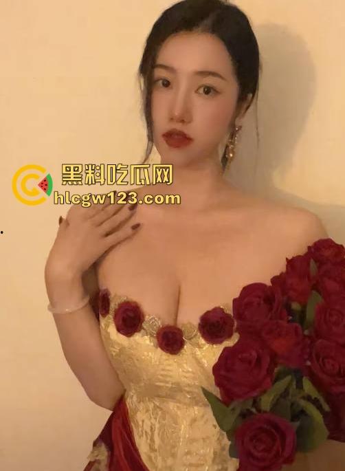 抖音极品御姐【失眠蝴蝶】性爱视频流出 高冷大胸御姐被金主打桩猛操 尽显放荡本性！-7