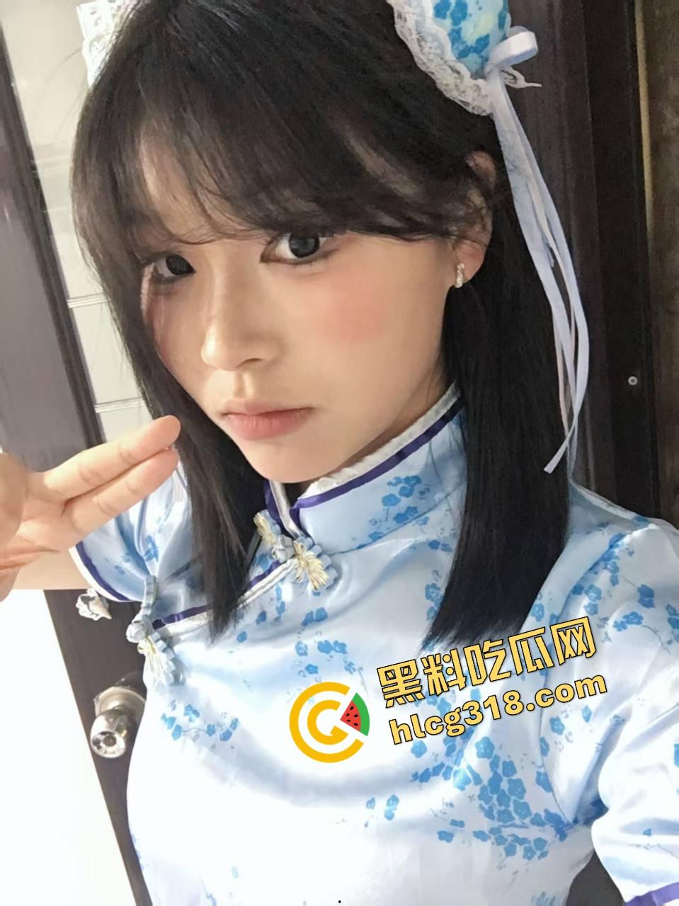 瓜友爆料室友带男朋友回宿舍,还以为没人直接床上疯狂猛操,结果我在角落全看光了床下目击全程!-5