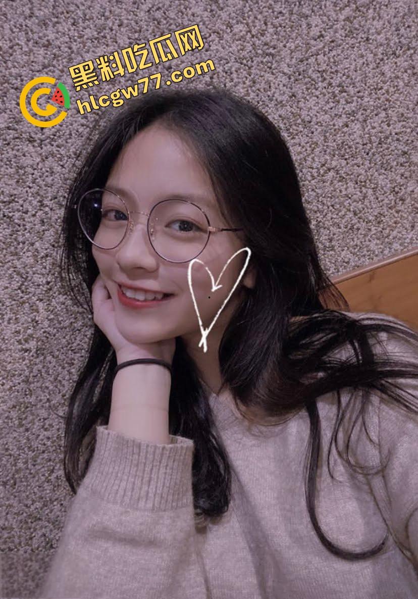 台北甜美台妹『欧阳晓雨』高中刚毕业就练成极品小母狗,骑术一流被各种姿势操到喷水!-5