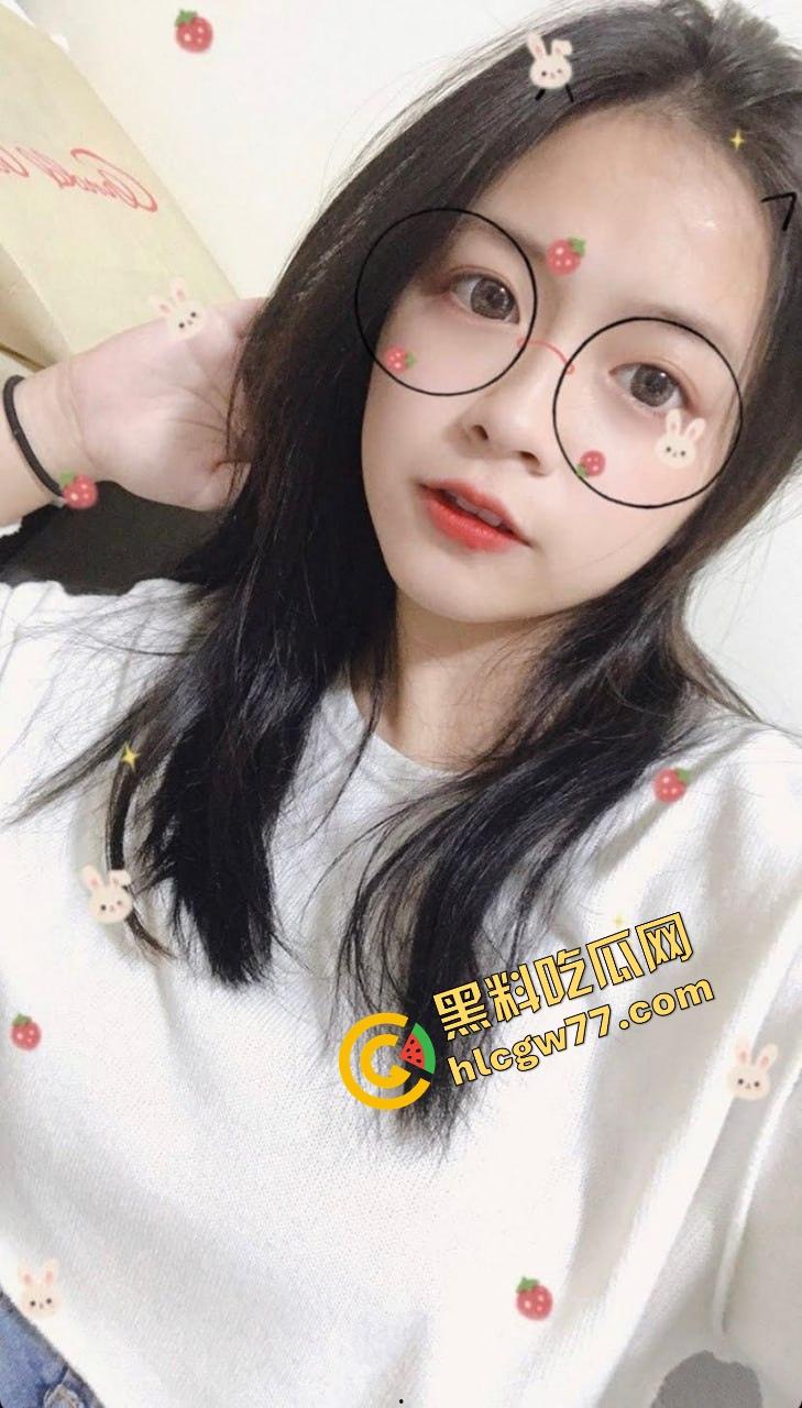 台北甜美台妹『欧阳晓雨』高中刚毕业就练成极品小母狗,骑术一流被各种姿势操到喷水!-10