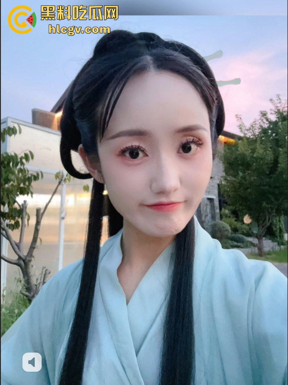 剧本杀邂逅极品汉服爱好者【李宜贞】！酒店调教骚到飞起，各种羞辱竟然越玩越爽！-1