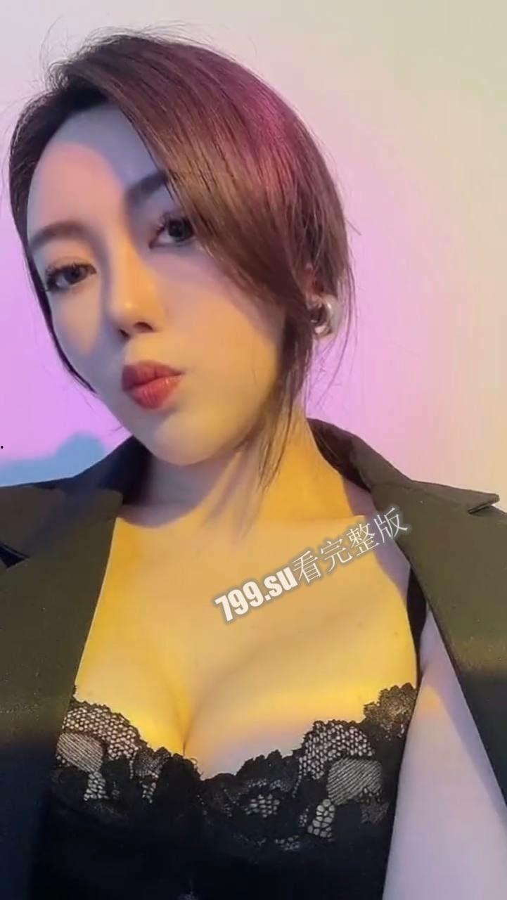 【网友投稿】极品反差少妇  外表文静 实则内心极骚-9