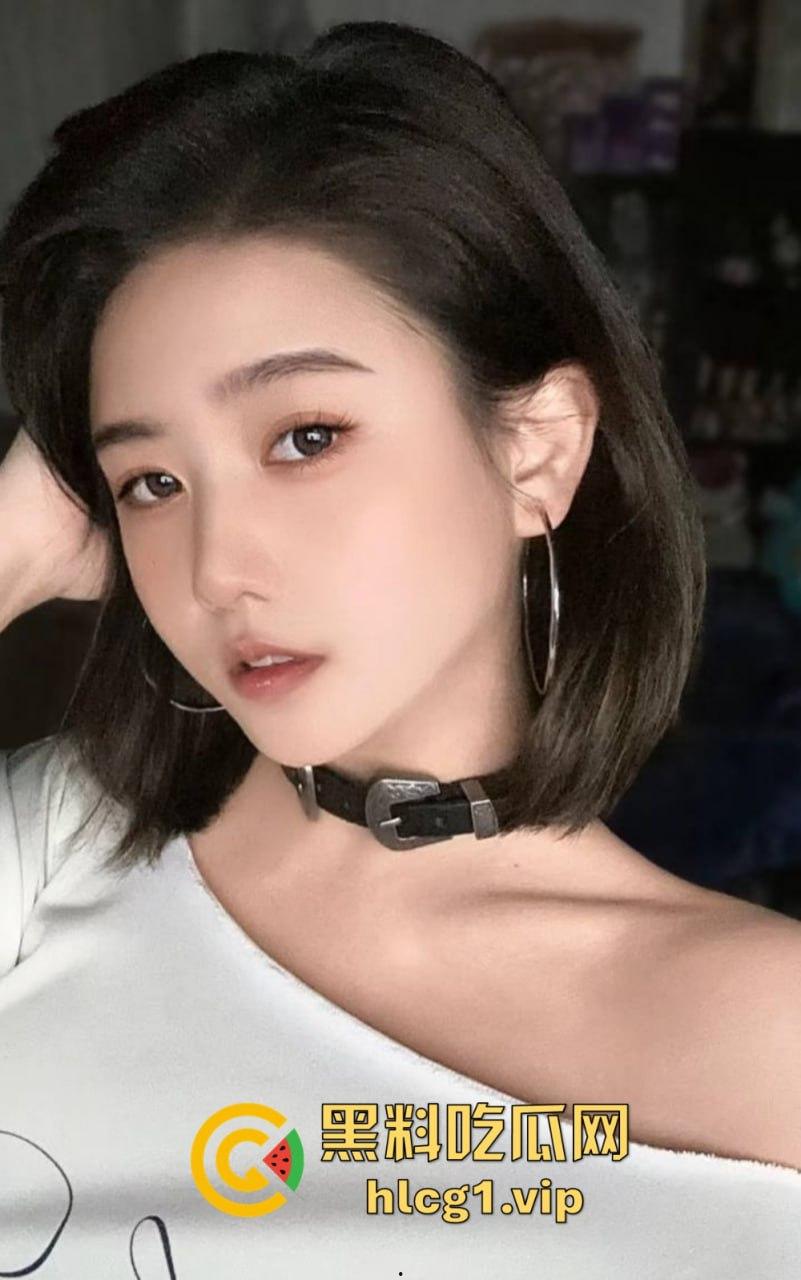 小红书美妆博主惨遇渣男!求和无果性爱视频曝光,得不到就毁掉的报复!-4