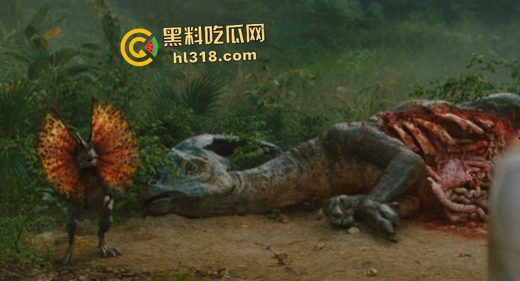 《侏罗纪世界：重生》恐龙禁岛血战精英小队揭秘惊天基因阴谋，泰坦龙的雷霆践踏，堪称2025年科幻巅峰！-5