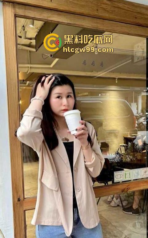 IG6000粉香港风水算命师【凯绮】拍给男友洗澡自慰视频泄密 不知她算没算到自己这一劫？-2