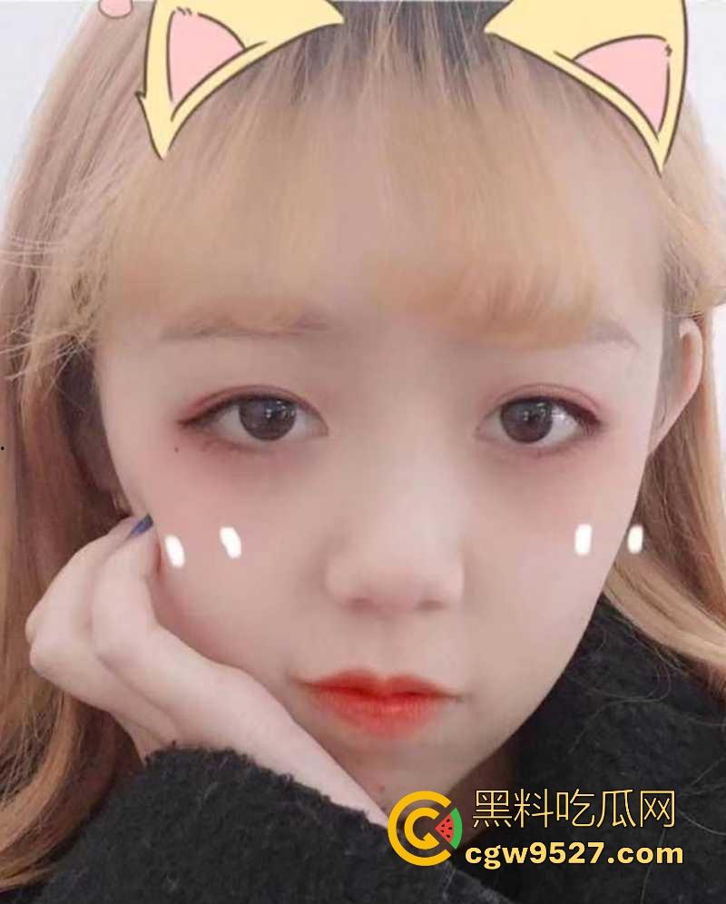 天津医科大学可爱女大【魏丫雅】不雅视频泄漏！清纯萝莉露脸骑乘，小贫乳摇摇晃晃，校园女神秒变反差母狗！-2