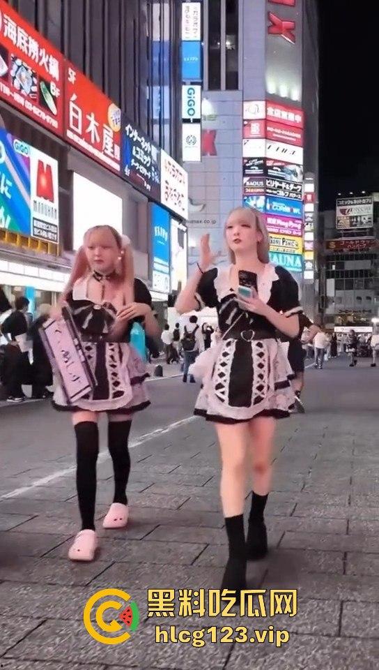 日本大白天就有站街女？兄弟们这也太爽了吧羡慕哭了！-1