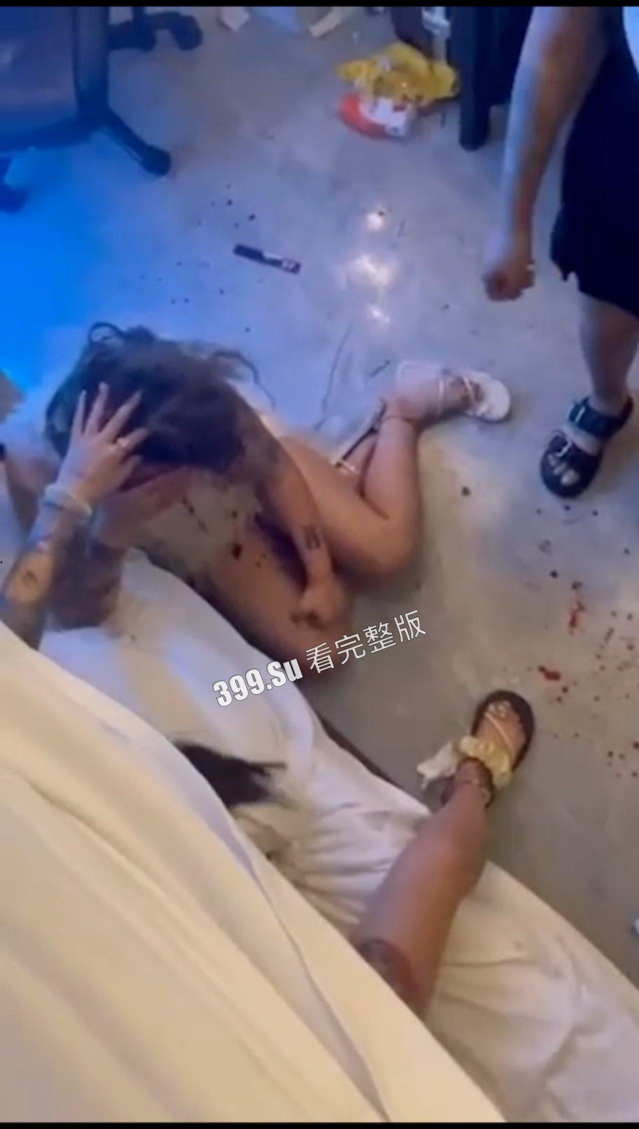 霸凌合集  #校园#殴打#裸体  真的有天生坏种？人之初性本恶？（六）-3