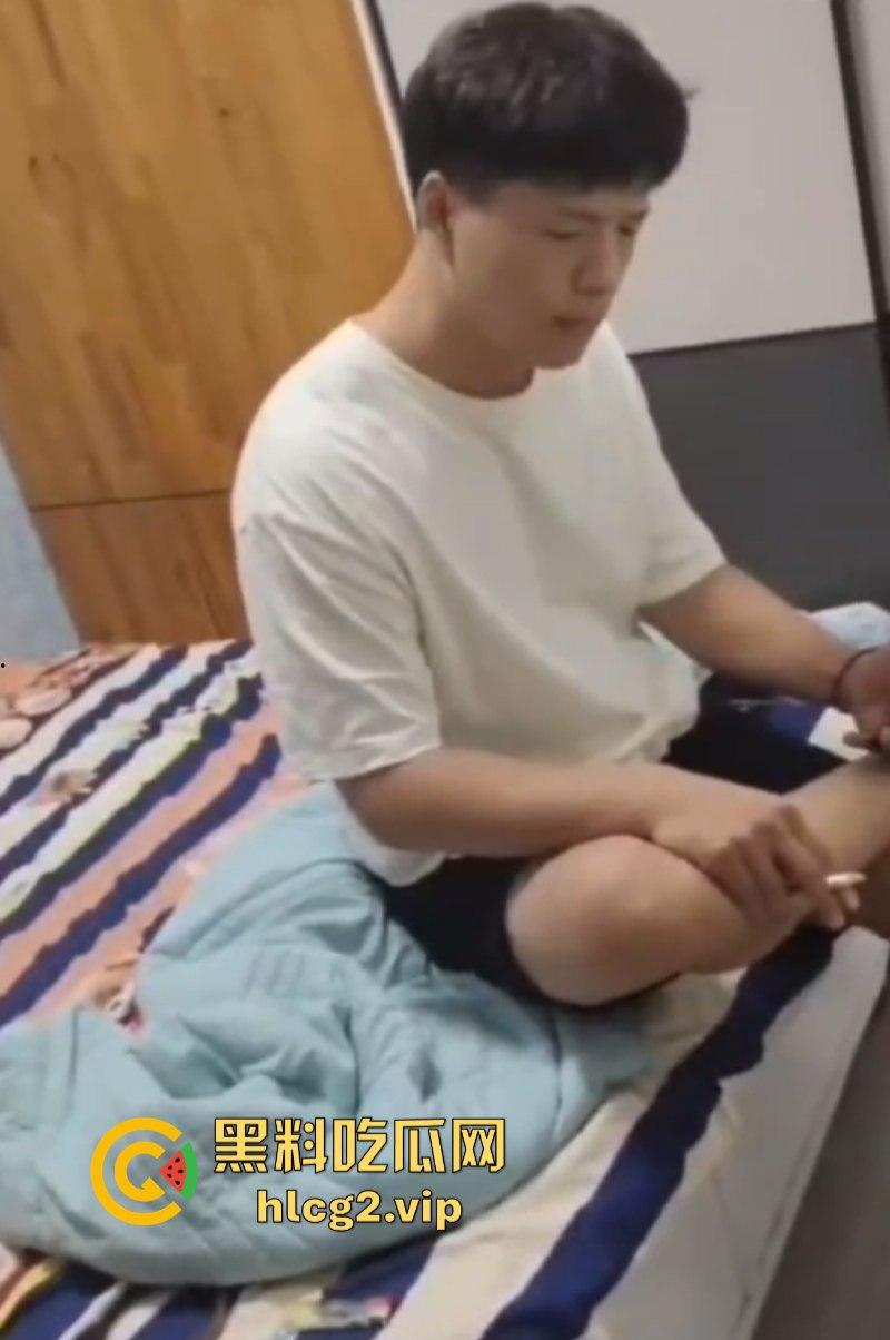 小伙勇闯魔都约会佳人 裤子都脱一半了 竟是已婚骗钱女？-7