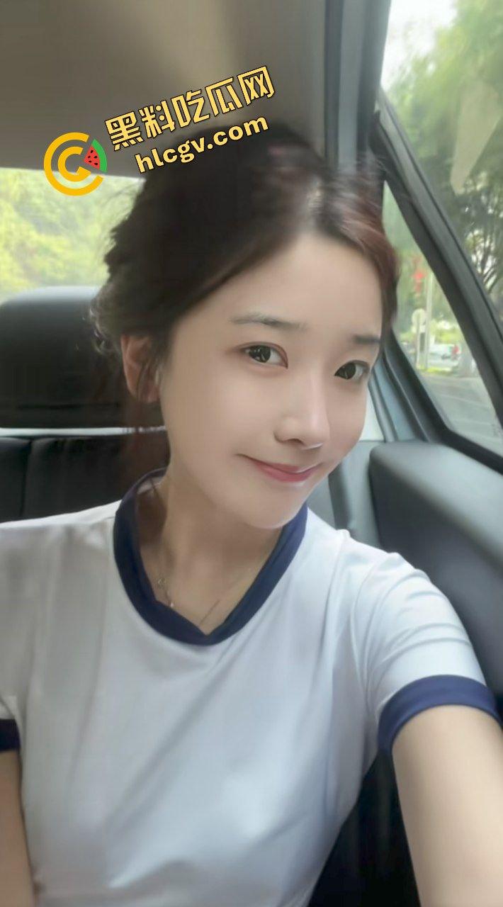 抖音清纯嫩妹太妹『二飘』与榜一大哥线下酒店开房 性感内裤暴力输出小穴！独家曝光流出！-7