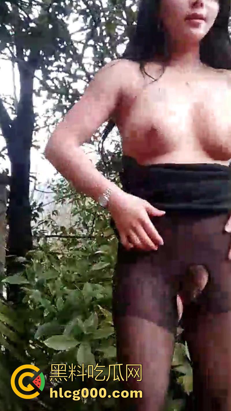 第一户外探花骚妇【苏妲己】，最爱户外勾引老头，再次挑战环卫工送福利，野战啪啪 淫荡至极！-4