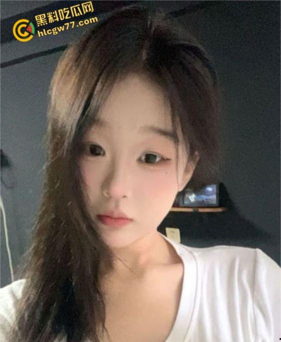 高二水蜜桃嫩妹同居夜夜狂欢,翘臀娇喘勾魂,姿势全解锁欲海沉沦!-1