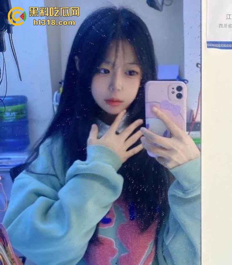 黑龙江极品萝莉【刘文玲】约炮视频曝光，反差母狗相约车震，后排极限口交骑乘，敏感小穴高潮颤栗不止！-2