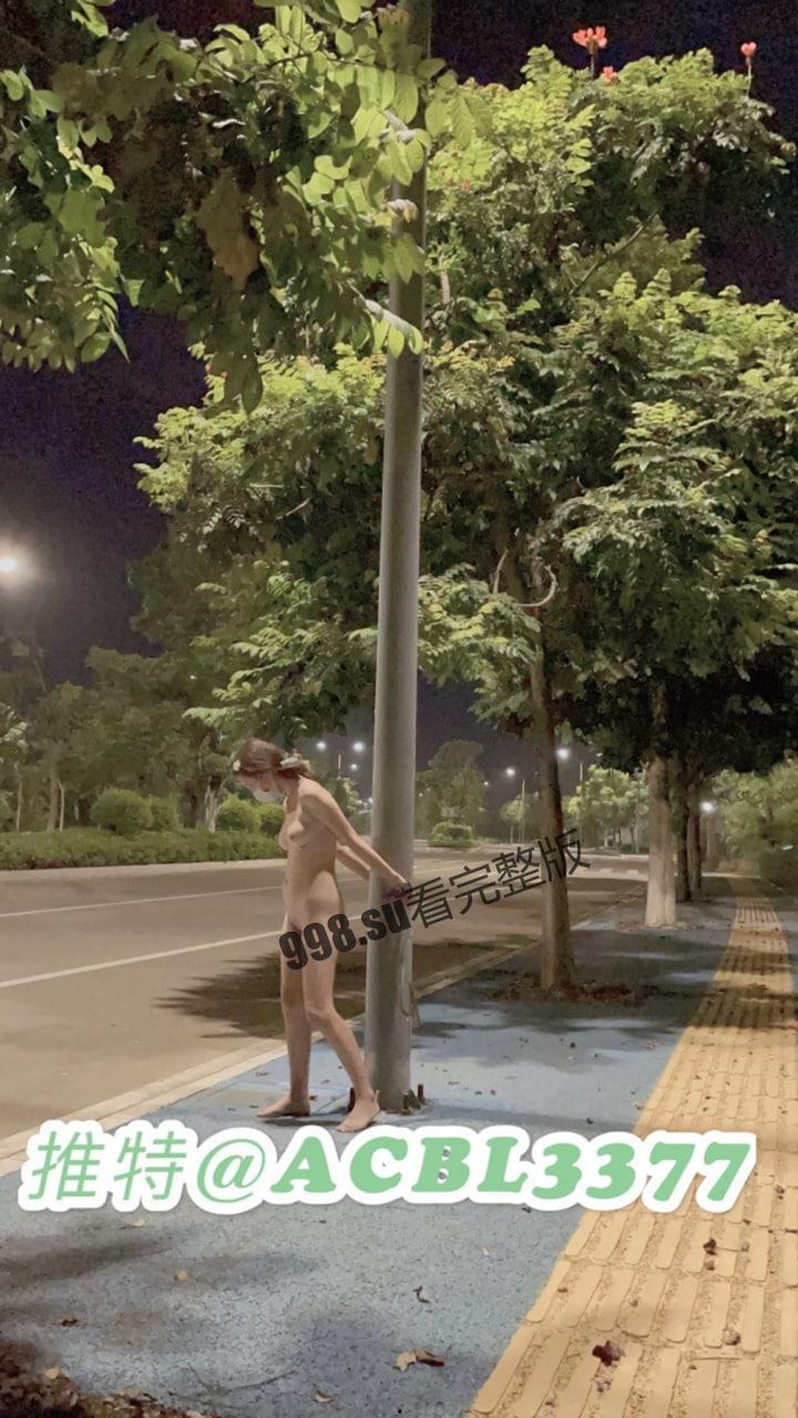 推特网红露出女神爱吃菠萝会员粉丝群福利-5