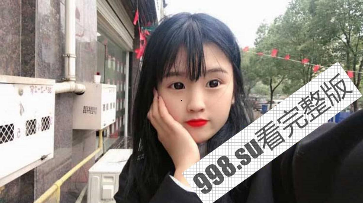 厦门白嫩气质小少妇 厕所个人秀 大屌老公并不能满足 只能自己解决-4