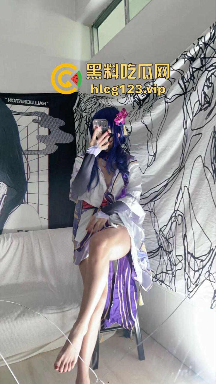 推特反差福利姬【你的kk】10月最新写真泄出，炮机狂插紧致小穴，白浆喷得满屏！-2