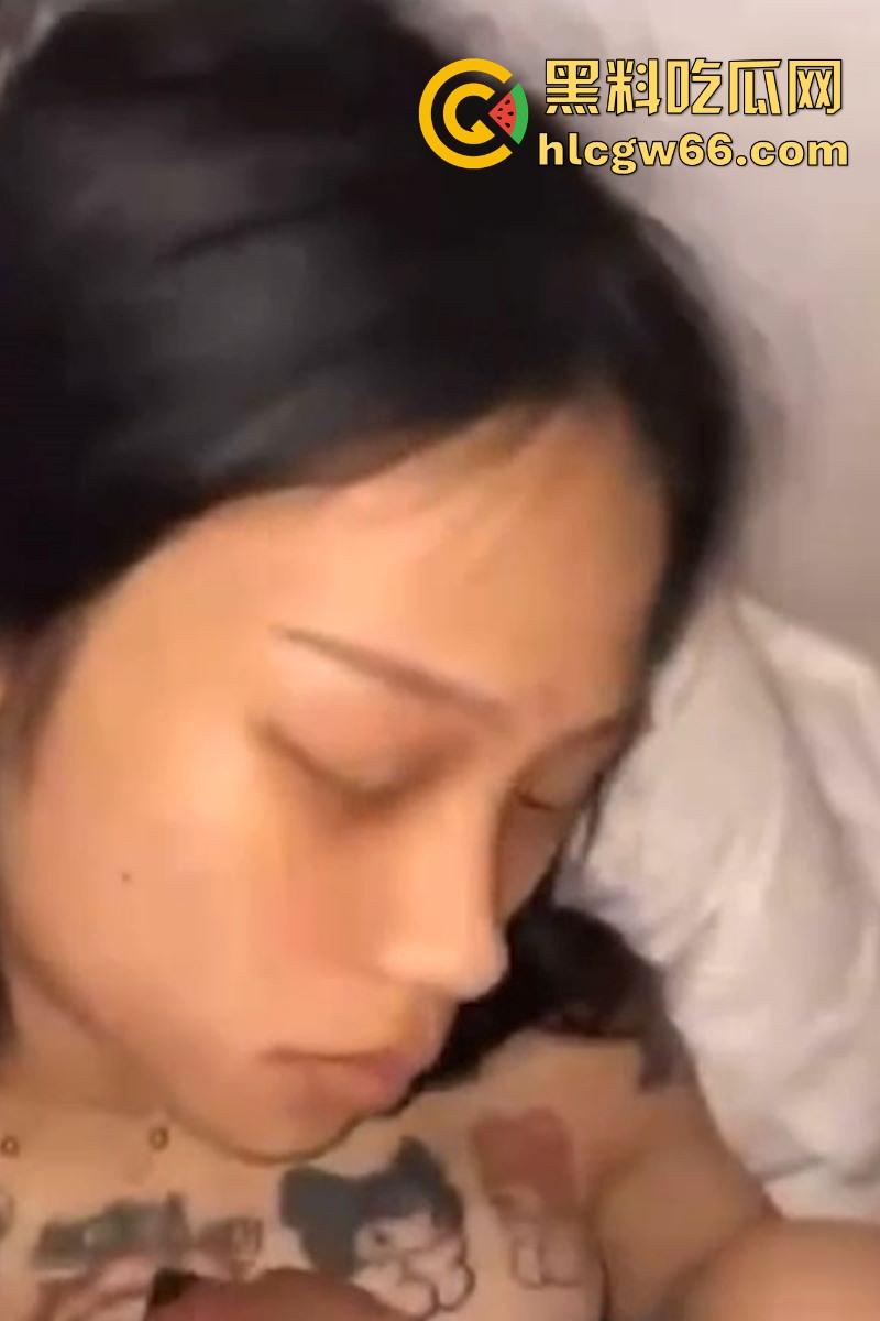 海口VG酒吧营销【曼头】竟然为了上头电子烟 不惜出卖身体和小伙玩3P淫乱派对 场面极其淫靡！-5