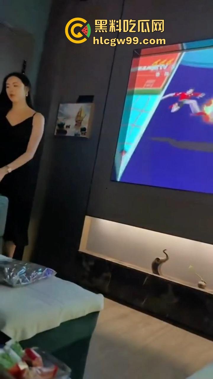 出来玩图个开心，进了按摩店就别当牲口见穴就冲，挑挑拣拣点个高端货，不然你后悔的不是做过什么，是没做对！-2