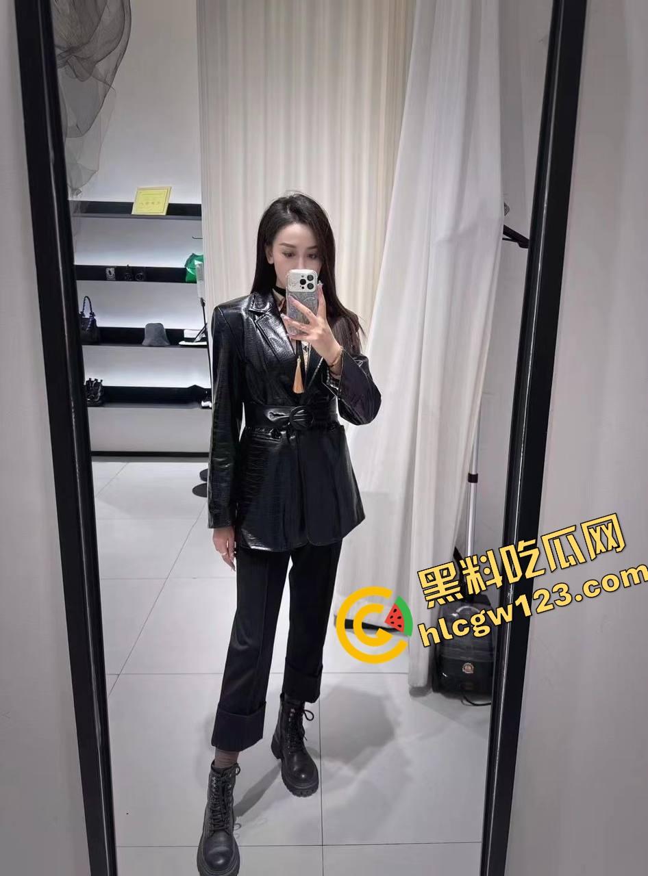 上海牛逼富二代爆玩制服嫩妹,法拉利一开少女排队上车,无套内进制服JK,操到嘤叫痉挛!-2