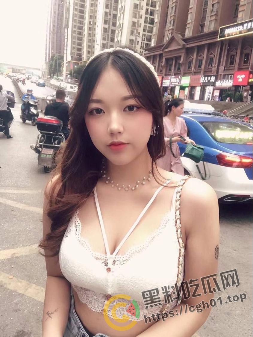 广西巨乳班花被包养 人形巨乳飞机杯 眼神就能把人榨干 果然男人至死温柔乡 、-3