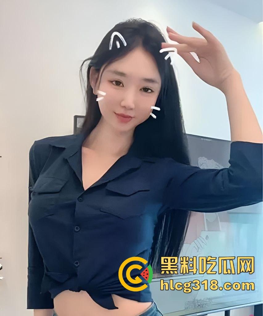 抖音性感网红【安婧】裸聊视频流出!情趣内衣轮番上阵,蹶翘臀掰逼自慰,淫骚到炸!-2