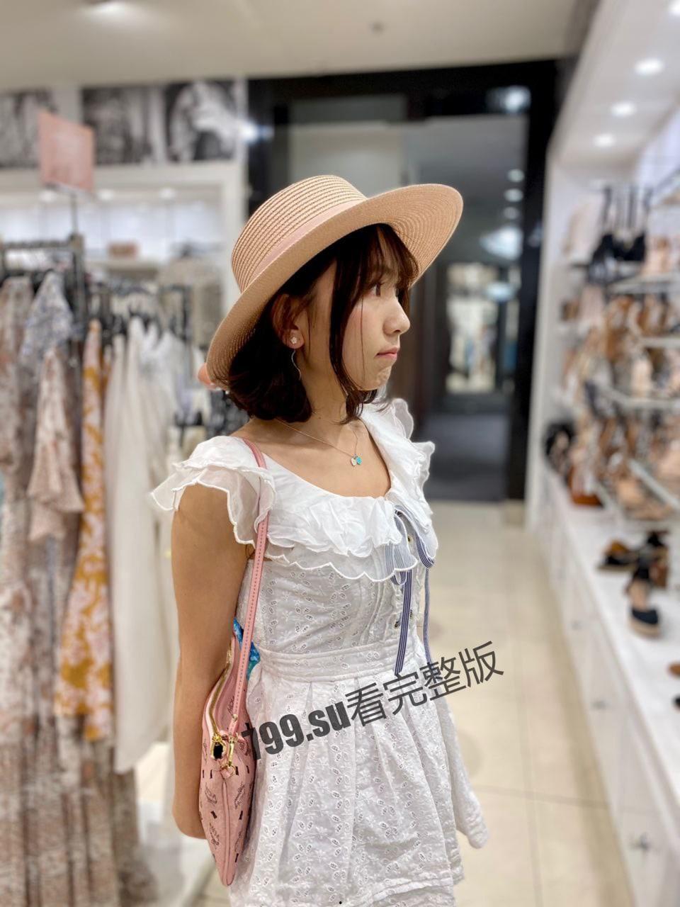 台湾粉嫩学妹 刘宇昕 遇上渣男 粉嫩小穴都快被插烂了-2