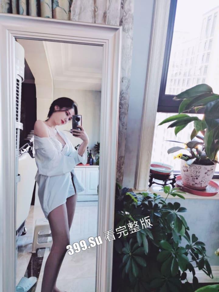 上海极品模特主持人 何姗姗 拍私房照被摄影师 PUA，疯狂吃鸡无套后入翘臀，模特界又多了一只母狗-3