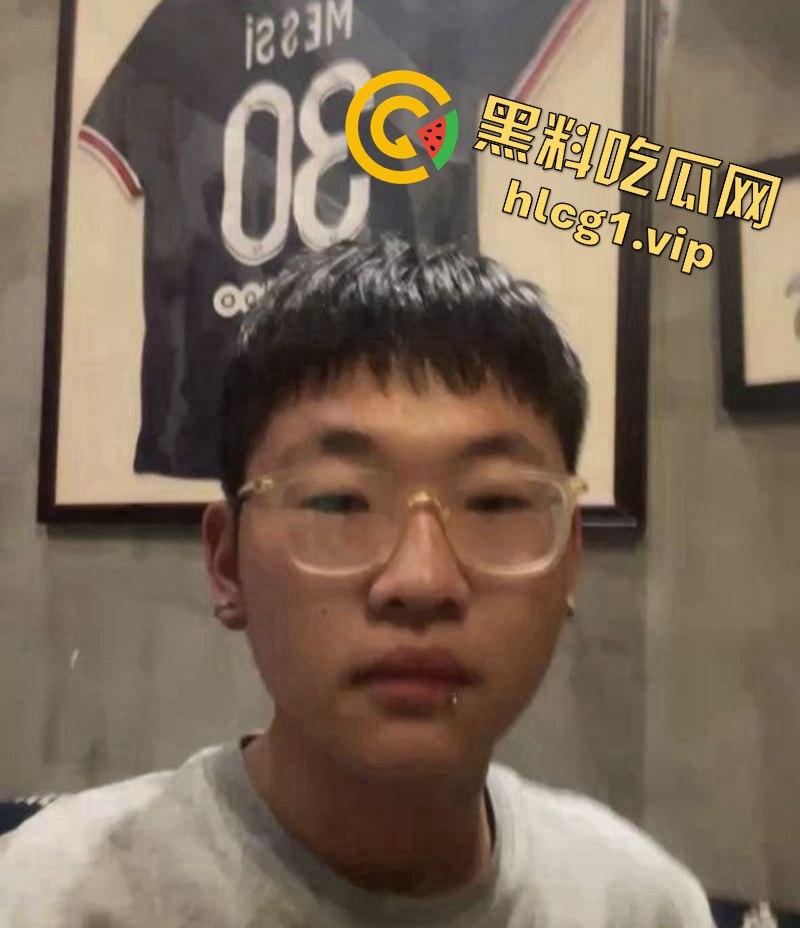 南京滚圈渣男大曝光！未成年男公狗陈兆新脚踏多条船，前任揭穿渣行震惊全网-6