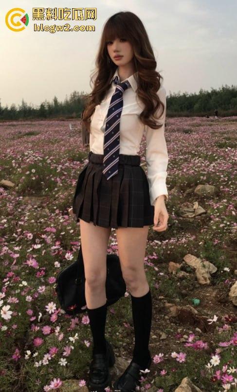 抖音百万粉丝网红【梁嘉蕊】现任前任爆料连连!约炮不停现男友面前还敢带节奏黑前任 真是个自带热搜体质!-21