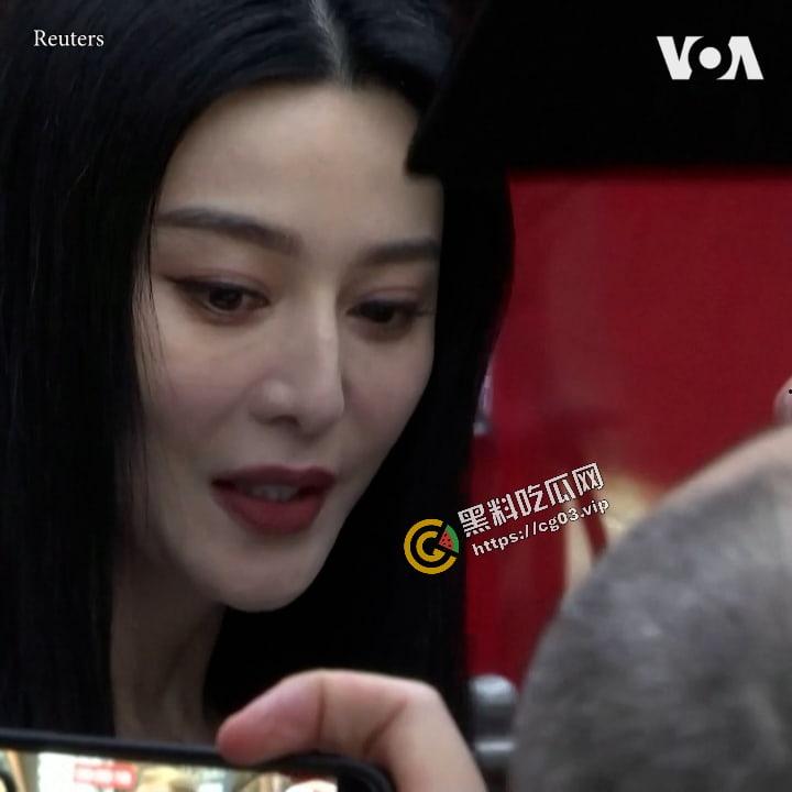 【范冰冰】携最新韩国同性题材三级片【绿夜】显身柏林电影节 先带瓜友品一下片中的大尺度戏码-4