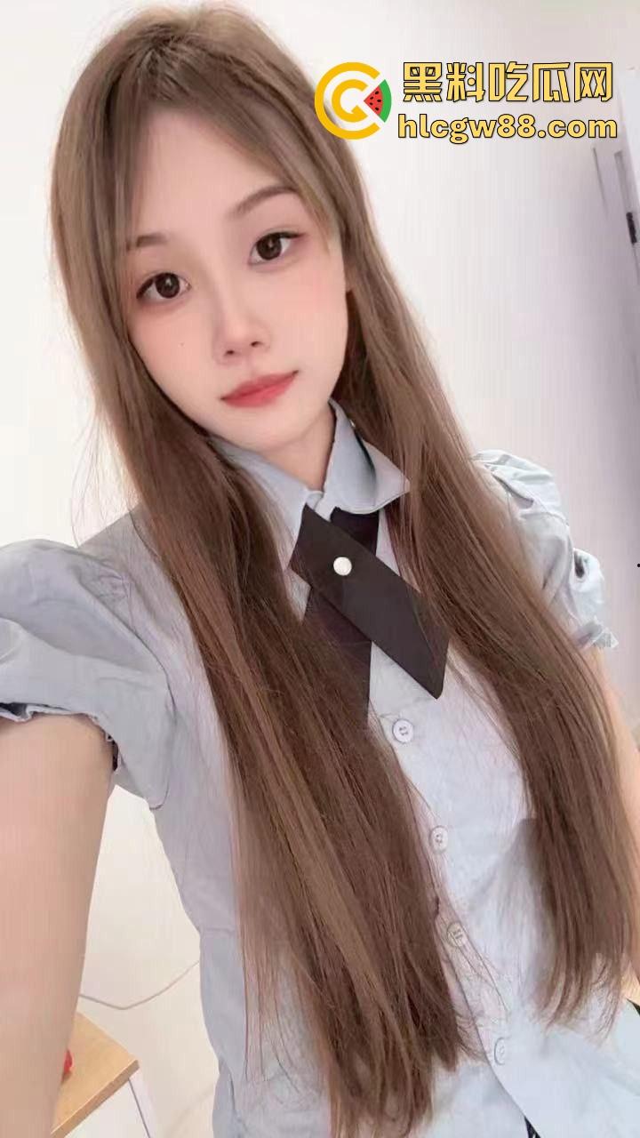 猥琐房东偷拍情侣做爱 年轻小情侣激情缠绵 无套内射 内容炸裂!-2