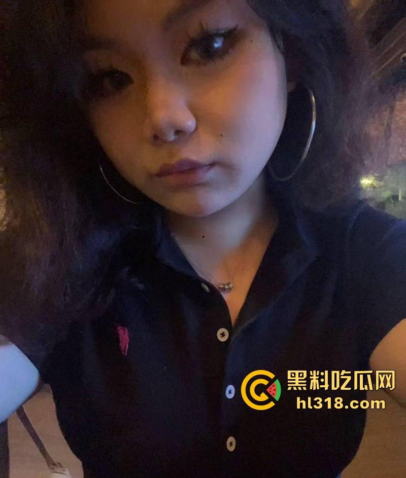 广西巨乳嫩妹【林肖】调教视频流出,极骚母狗露脸揉奶,微胖大奶引入注目,上位骑乘假屌自慰,十分淫荡!-3