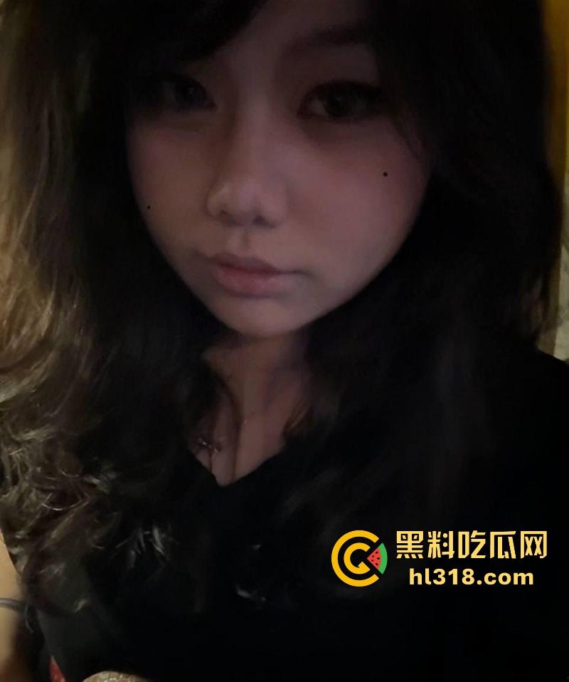 广西巨乳嫩妹【林肖】调教视频流出,极骚母狗露脸揉奶,微胖大奶引入注目,上位骑乘假屌自慰,十分淫荡!-5